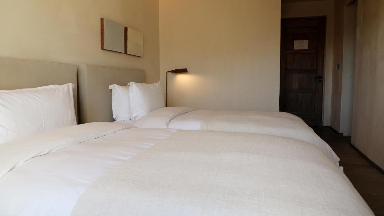 Sunyata Hotel. Deqin Meili Deqen Exteriör bild